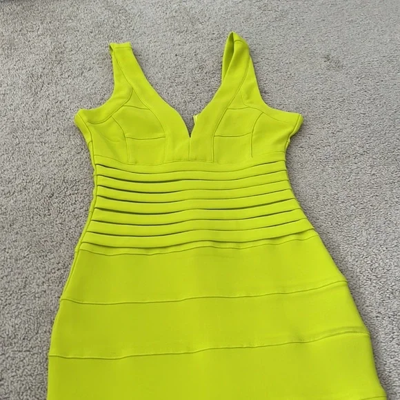 MISSGUIDED dress - Picture 2 of 4